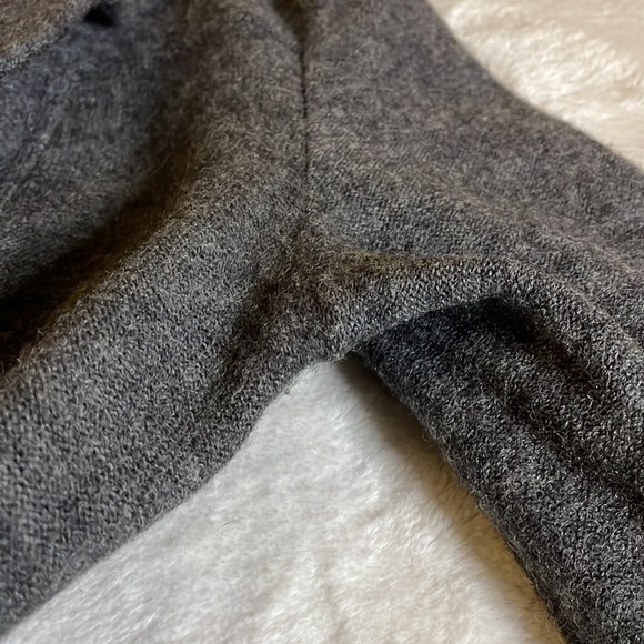 Babette Ballinger Gray 100% Wool Coat size Medium - Picture 5 of 17